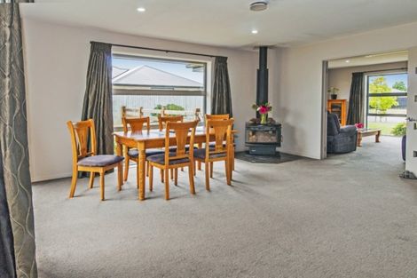 Photo of property in 31 Beaumont Drive, Rolleston, 7614