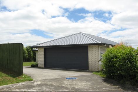Photo of property in 17b Shannon Grove, Pukekohe, 2120