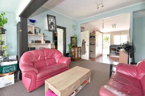 Photo of property in 12 Marie Avenue, Red Beach, 0932