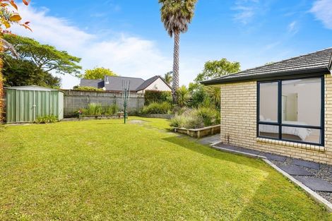 Photo of property in 45 Te Wharau Drive, Greenhithe, Auckland, 0632