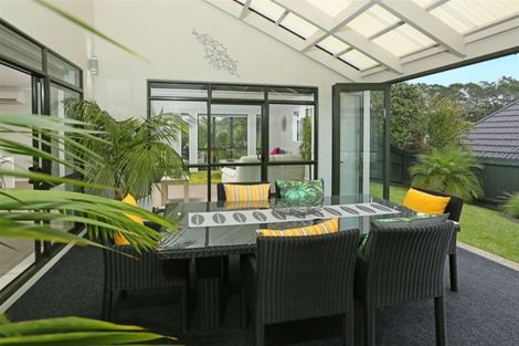 Photo of property in 17 Chelmsley Avenue, Henderson, Auckland, 0612