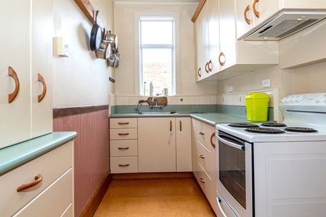 Photo of property in 21 Harborough Street, Watlington, Timaru, 7910