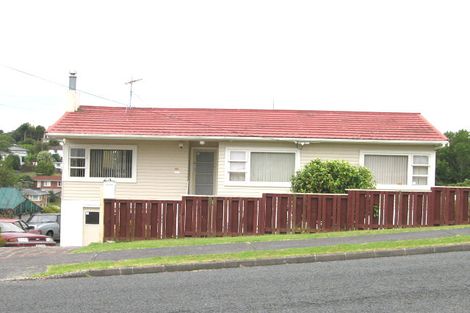 Photo of property in 99 Stanley Road, Glenfield, Auckland, 0629