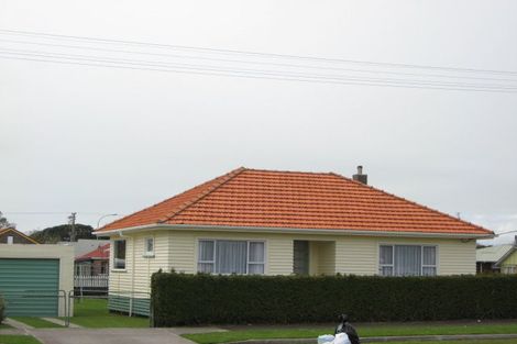 Photo of property in 26 Strange Street, Waitara, 4320