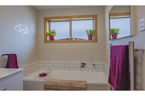 Photo of property in 75 Hassall Street, Watlington, Timaru, 7910