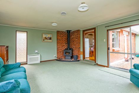 Photo of property in 21 Harborough Street, Watlington, Timaru, 7910