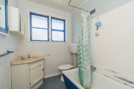 Photo of property in 3/237 Hepburn Road, Glendene, Auckland, 0602