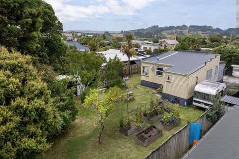 Photo of property in 55 Wainui Road, Raglan, 3225