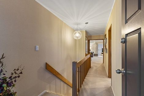 Photo of property in 2/28 Mark Edward Drive, Half Moon Bay, Auckland, 2012