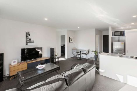 Photo of property in 8 League Lane, Phillipstown, Christchurch, 8011