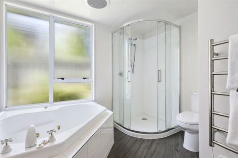 Photo of property in 244 Major Hornbrook Road, Mount Pleasant, Christchurch, 8081