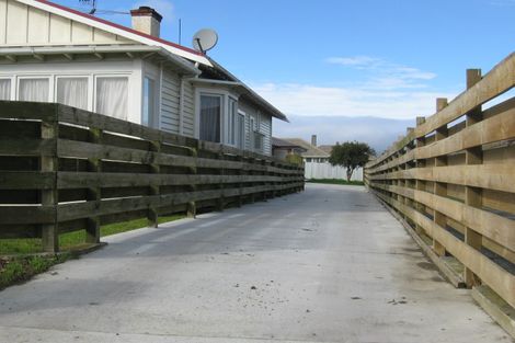 Photo of property in 986 Tremaine Avenue, Roslyn, Palmerston North, 4414