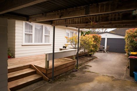 Photo of property in 21 Rata Street, Wainuiomata, Lower Hutt, 5014