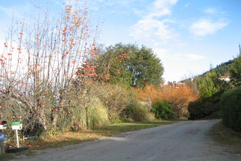 Photo of property in 23 Larch Hill Place, Queenstown, 9300