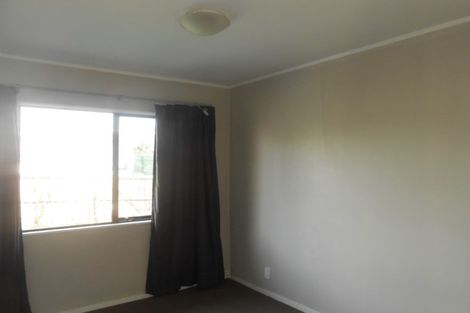 Photo of property in 3/106 Shifnal Drive, Randwick Park, Auckland, 2105