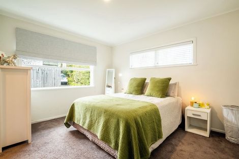 Photo of property in 1/24 William Souter Street, Forrest Hill, Auckland, 0620