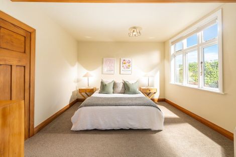 Photo of property in 97 Creswick Terrace, Northland, Wellington, 6012