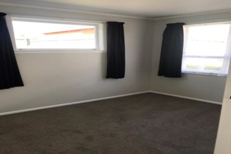 Photo of property in 2/11 Waitahanui Avenue, Taupo, 3330