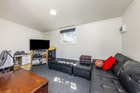 Photo of property in 16b Kerry Place, Papakura, 2110