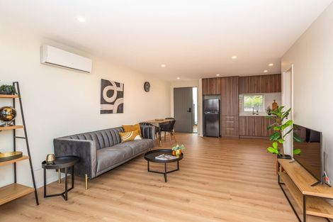 Photo of property in 2/6 Manning Place, Woolston, Christchurch, 8023