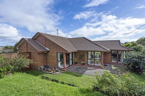 Photo of property in 10 Meadowland Drive, Somerville, Auckland, 2014