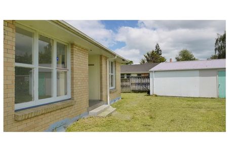 Photo of property in 24 James Henry Crescent, Huntly, 3700