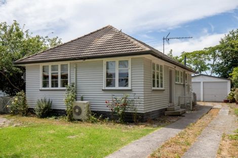 Photo of property in 30 Pipiroa Road, Ngatea, 3503