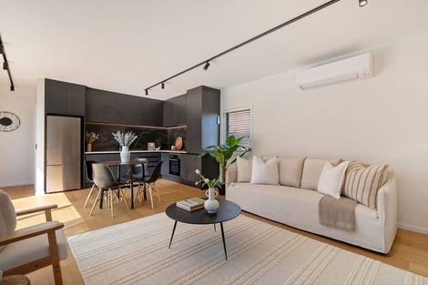 Photo of property in 5 Crossfall Lane, Jacks Point, 9371