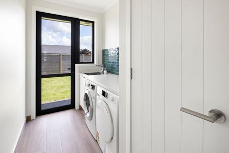 Photo of property in 39 Sunline Drive, Leamington, Cambridge, 3432