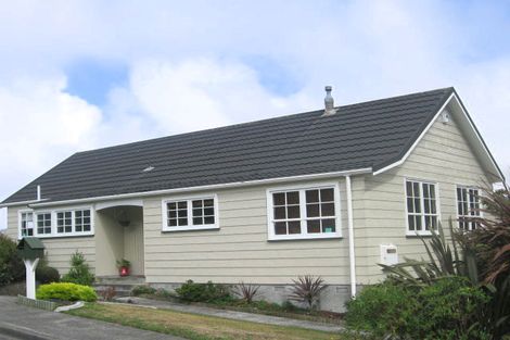 Photo of property in 18 Gaya Grove, Ngaio, Wellington, 6035