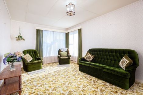 Photo of property in 7 Banks Street, Marfell, New Plymouth, 4310