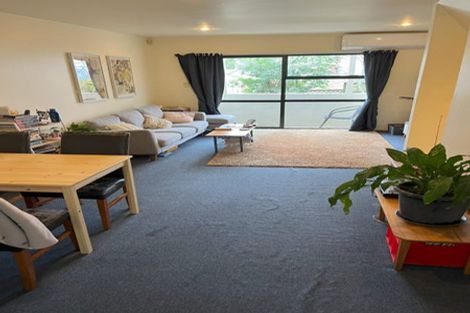 Photo of property in 123 Mokoia Road, Birkenhead, Auckland, 0626