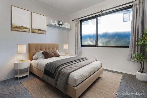 Photo of property in 45a Takutai Avenue, Half Moon Bay, Auckland, 2012