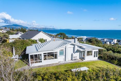 Photo of property in 13 Kohutuhutu Road, Raumati Beach, Paraparaumu, 5032
