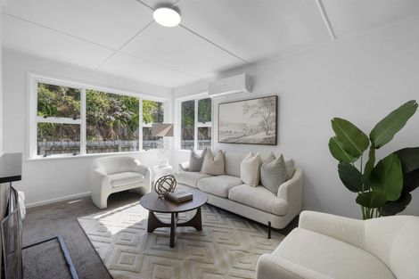 Photo of property in 6 Mill Road, New Plymouth, 4310