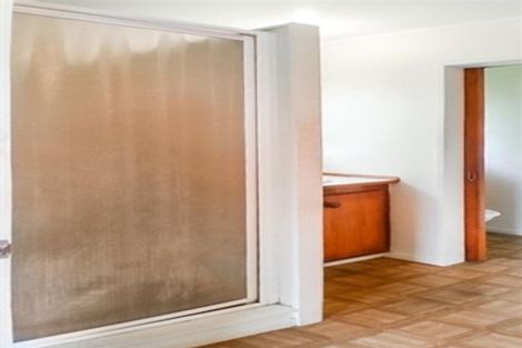 Photo of property in 55 Woodglen Road, Glen Eden, Auckland, 0602