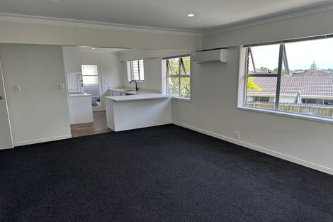 Photo of property in 3/63 Cook Street, Howick, Auckland, 2014