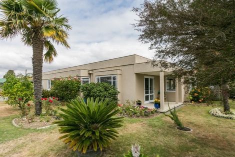 Photo of property in 525a Main North Road, Bay View, Napier, 4104