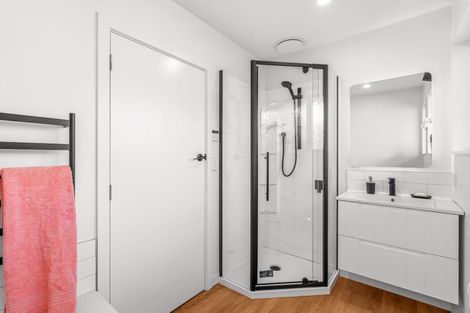 Photo of property in 6 Larkhill Place, Russley, Christchurch, 8042