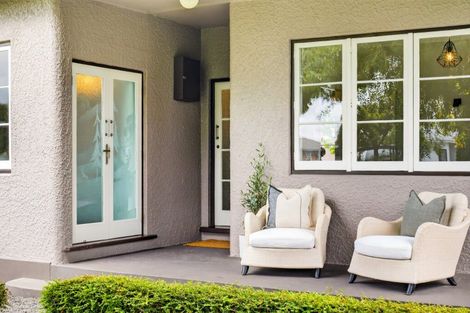 Photo of property in 913 Lawrence Street, Akina, Hastings, 4122