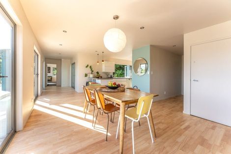 Photo of property in 12 Makora Avenue, Oneroa, Waiheke Island, 1081