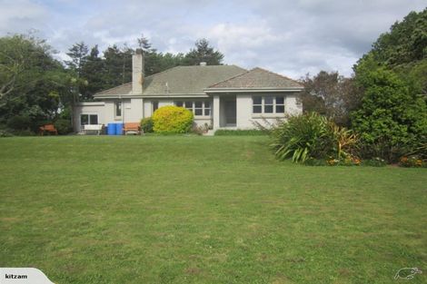 Photo of property in 205 Maunga Road, Pukeatua, 3880