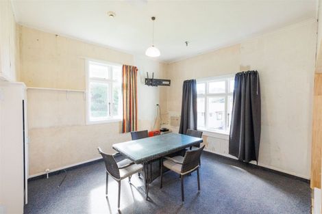 Photo of property in 21 Ongo Road, Hunterville, 4730