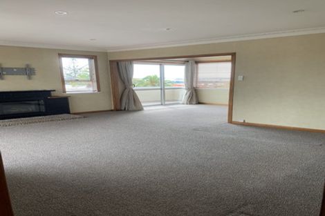 Photo of property in 30a Te Atatu Road, Te Atatu South, Auckland, 0610