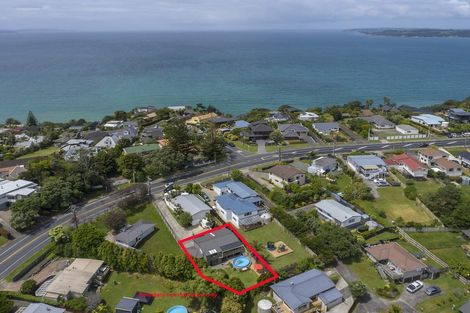 Photo of property in 73b Vipond Road, Stanmore Bay, Whangaparaoa, 0932