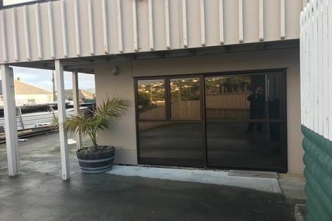 Photo of property in 36 Waiuta Street, Titahi Bay, Porirua, 5022