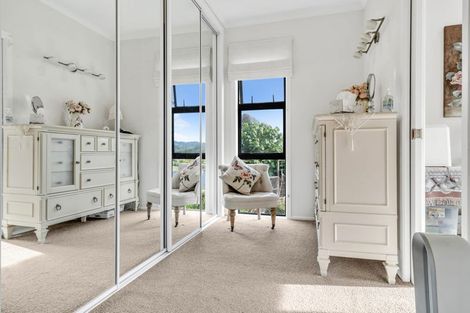 Photo of property in 19 Mark Williams Place, Clevedon, Papakura, 2582