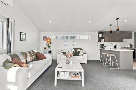 Photo of property in 11/12 Latimer Square, Christchurch Central, Christchurch, 8011