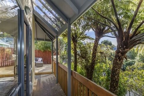 Photo of property in 2/7 Carleton Terrace, Tawa, Wellington, 5028