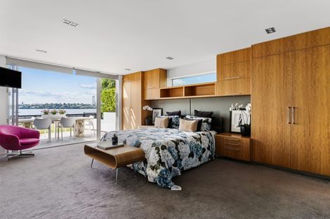 Photo of property in 5/26 Otakau Road, Milford, Auckland, 0620